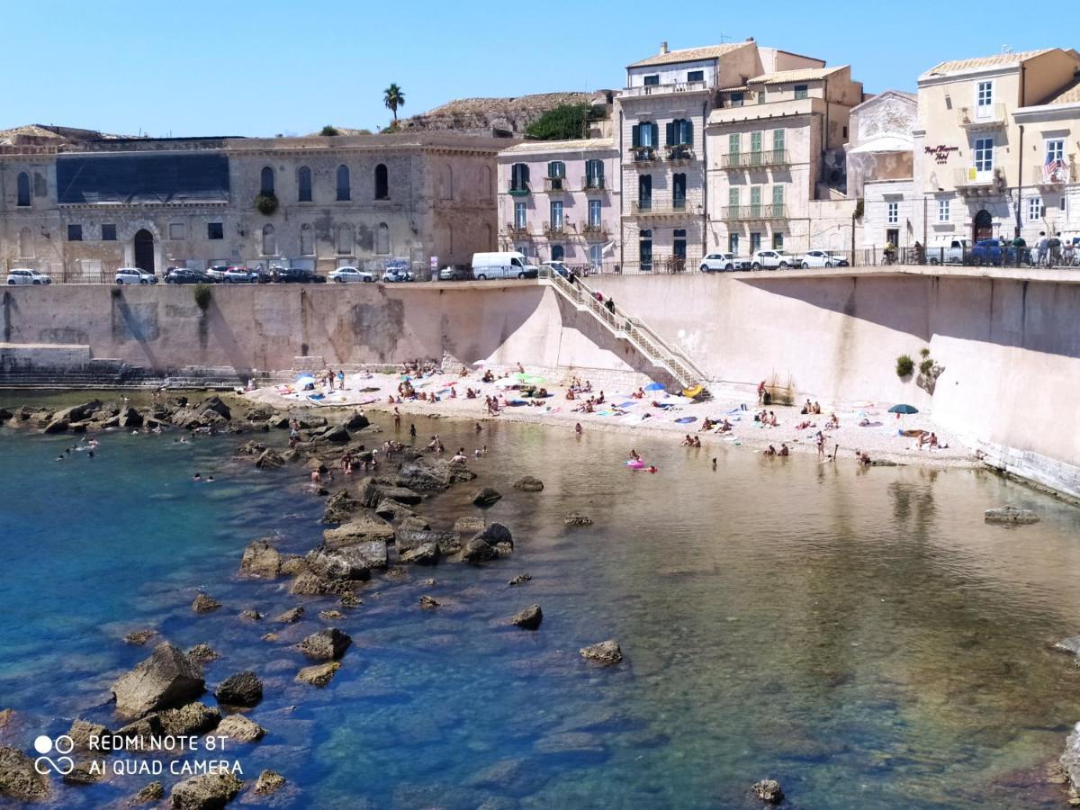 Appartamento Dammuso Isola Di Ortigia Syrakus Exterior foto