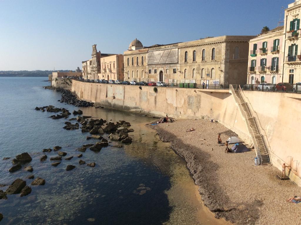 Appartamento Dammuso Isola Di Ortigia Syrakus Exterior foto