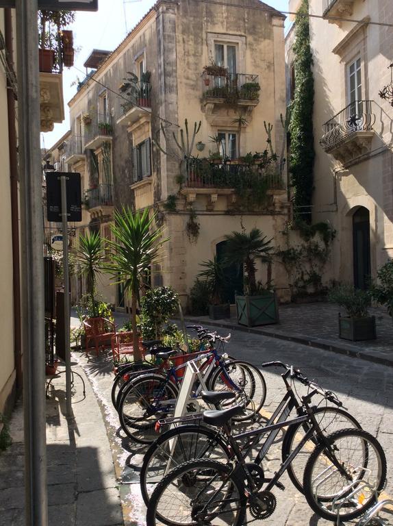 Appartamento Dammuso Isola Di Ortigia Syrakus Exterior foto